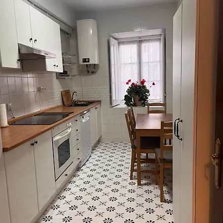 La Plaza Ii Comillas