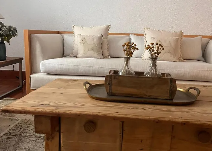 La Plaza Ii Apartment