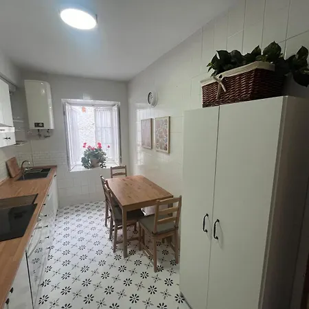 La Plaza Ii Apartman Comillas